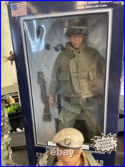 Lot 11 12 Vintage GI Joe Action Figures Soldiers of World War II Dragon 70321 +