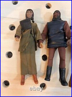 Lot Of 7 Vintage 1974 MEGO Planet Of The Apes Figures & Accessories