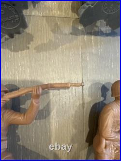 Lot Of Vintage 1964 Louis Marx & Co. Cowboys Knight & Indians 6 Plastic Figures