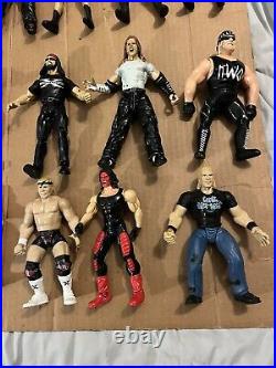 Lot of 25 VINTAGE Jakks Pacific Mattel Toy Biz WWF WCW WWE 1990's