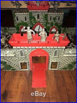 Louis Marx Co. Prince Valiant Castle Fort Playset 4706 With Box & Figures