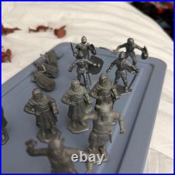 MARX PRINCE VALIANT PLAYSET 14 SILVER FIGURES 1950s Broken Feather
