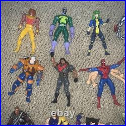 Marvel Action Figure Lot Of 25 accessories Vintage 1992 Toy Biz