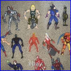 Marvel Action Figure Lot Of 25 accessories Vintage 1992 Toy Biz