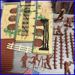 Marx 1995 Davy Crockett the Alamo Play Set with Figures, Cannons, Nearly Complete