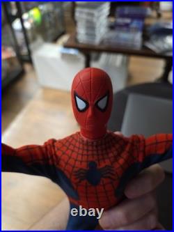 Mego Vintage 1978 12.5 Spiderman (Broad Shoulders Version) Minty Condition