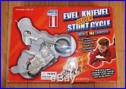 NEW IN BOX Evel Knievel Super Stunt Cycle Set Action Figure & Gyro Launcher B318