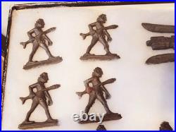 NICE 1930s RAPAPORT LOT OF 26 PIECES BUCK ROGERS LEAD SPACE CADET FIGURES & SHIP
