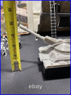 P-604 Vintage Has Marketing Hill Top Alpha Action Playset With Accessories
