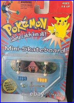 Pokémon toys Lot Collection Vintage Skateboard Tomy