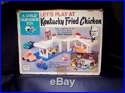 RARE! 1960's/70's KENTUCKY FRIED CHICKEN KFC PLAYSET Colonel Sanders figure toy
