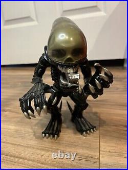 RARE! Alien Xenomorph VCD 9 Figure Medicom Toy JAPAN Vintage