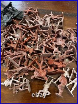 RARE Huge Mixed Lot of Vintage Plastic Army Men Soldiers & Accessories