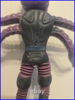 RARE VINTAGE 1968 ASTRO-NAUTILUS THE MAN FROM NEPTUNE Colorforms Outer Space Men