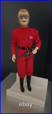 RARE Vintage V Enemy Visitor 12-inch Action Figure w Gun and Shades PRISTINE