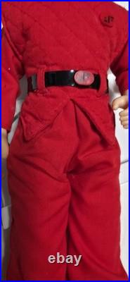 RARE Vintage V Enemy Visitor 12-inch Action Figure w Gun and Shades PRISTINE