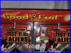 Rare Vintage Test Tube Aliens 2 Pack Yagoni & Shako (New) 4Kidz, JKID, JP Toys