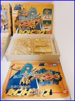 Saint Seiya Vintage Aries Pisces Plastic Model Unopened Kit Toy Figure New