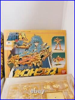 Saint Seiya Vintage Aries Pisces Plastic Model Unopened Kit Toy Figure New