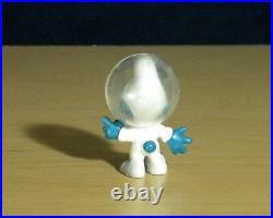 Smurfs 20003 Astro Smurf Astronaut Figurine Vintage PVC Toy Figure Space Helmet