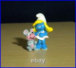 Smurfs 20410 Smurfette & Mouse Smurf Squeaky Figure Vintage PVC Toy 90s Figurine