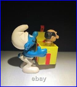 Super Smurfs Series 40247 Jokey Smurf Trick Box Smurf Vintage Peyo Schleich Toy