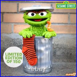 Super7 Sesame Street SuperSize Vinyl Oscar the Grouch New Toy Action F