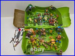 TMNT Vintage 20+ figure Lot with Vrum Ride-on Toy box and Dog Pound Free Ship