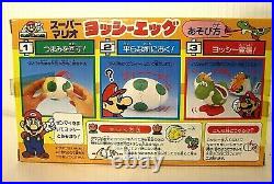Takara Vintage 1992 Super Mario world Yoshi Cracking Egg Toy