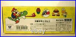 Takara Vintage 1992 Super Mario world Yoshi Cracking Egg Toy