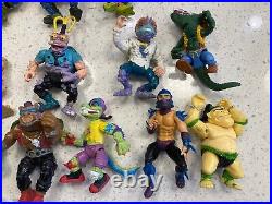 Teenage Mutant Ninja Turtles Vintage Toy Lot 25 Action Figures TMNT 1988-1991