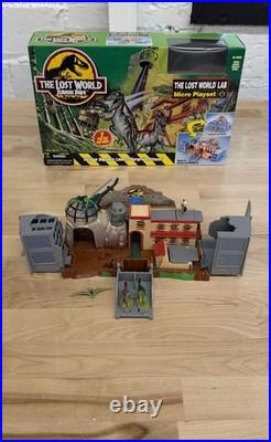 The Lost World Jurassic Park Lab Micro Playset B Hasbro 1997 Complete with Box