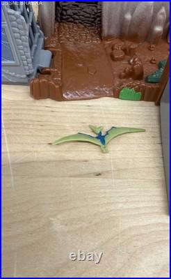 The Lost World Jurassic Park Lab Micro Playset B Hasbro 1997 Complete with Box