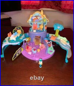 Ultra Rare Alice in Wonderland Bluebird Disney Polly Pocket playset 1 figure inc