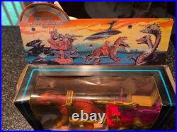 VINTAGE 1984 IMPERIAL TOY ROBOTS, LASERS & GALAXIES Battle Beast And Combat Cruis