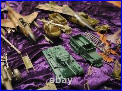 VINTAGE ACTION FIGURE MILITARY TOY LOT of 40 Vehicles 188 ARMY MEN Tanks Planes+