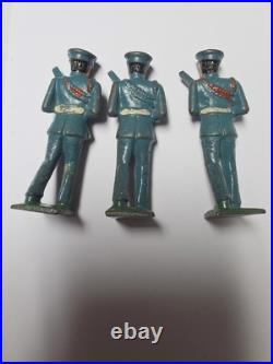 VINTAGE LEAD POLICE FIGURES ON PARADE Set Of 3