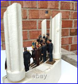 VINTAGE MARX TOY PRESIDENTS OF THE US SET 1-37 + ORIGINAL DISPLAY STAND Read