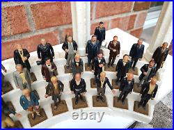 VINTAGE MARX TOY PRESIDENTS OF THE US SET 1-37 + ORIGINAL DISPLAY STAND Read