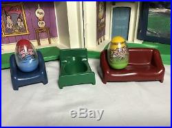VTG 1970's Weebles Haunted House Playground Girl Boy Lot Wobble Figures
