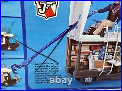 VTG 1976 J. J. ARMES MOBILE INVESTIGATION UNIT VAN Ideal Toys Incomplete