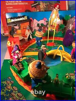 VTG 1976 Remco McDonaldland Playset withTrain in box plus Complete set Figures