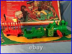 VTG 1976 Remco McDonaldland Playset withTrain in box plus Complete set Figures