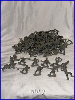 VTG Plastic 1960's China Made Army Soldiers Lot Of 82 Pieces Excellent Condition