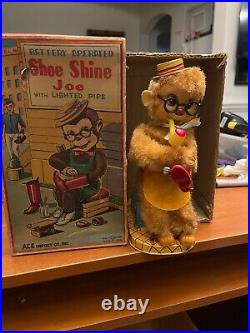 Vintage 1950s SHOE SHINE JOE Lighted Pipe Battery Op Tin Toy ACE Japan BOX