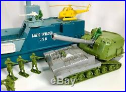 Vintage 1960s Ideal Anzio Invader Plastic Toy Play Set & Soldier Figures MIB