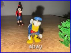 Vintage 1960s Walt Disney Productions Playset Goofy, Donald Duck, Honest Joh