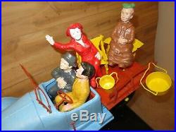 Vintage 1963 Beverly Hillbillies Jalopy Wind up Toy Truck With Figures