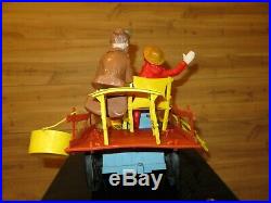 Vintage 1963 Beverly Hillbillies Jalopy Wind up Toy Truck With Figures