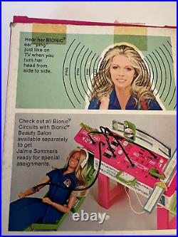 Vintage 1974 Kenner BIONIC WOMAN (JAIME SOMMERS) Action Figure Doll with Box